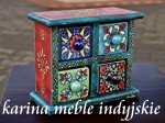 indyjska komódka z ceramicznymi szufladkami